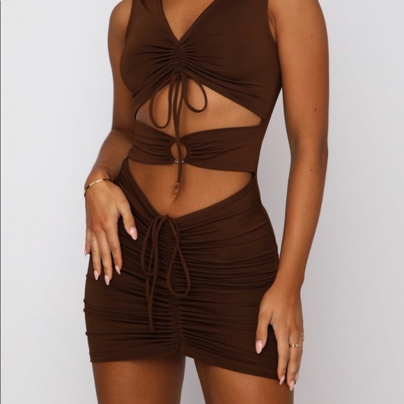 White Fox Boutique Dresses & Skirts - 🤎🤎🤎White Fox City Limits Chocolate Mini Dress Small